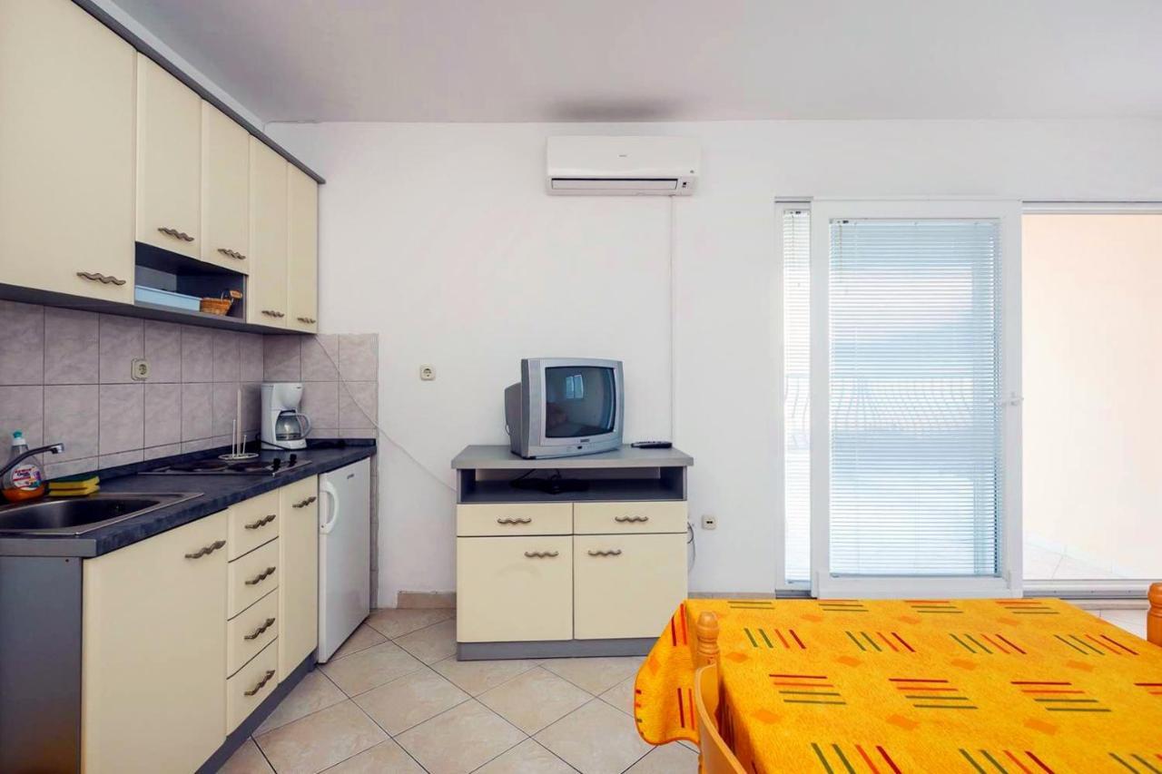 Apartments By The Sea Mastrinka, Ciovo - 4836 Trogir Exterior photo